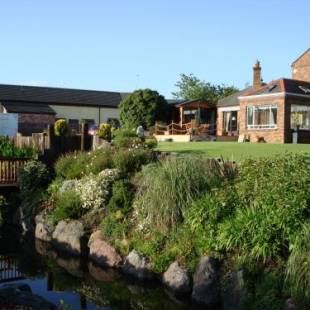 Фотографии мини отеля 
            The Stables B&B