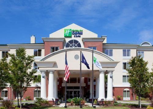 Фотография гостиницы Holiday Inn Express Hotel & Suites Charleston - North, an IHG Hotel