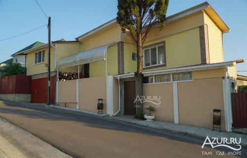 Фотография гостевого дома Мотылек