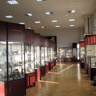 Фотография Минералогический музей Московской геологоразведывательной академии