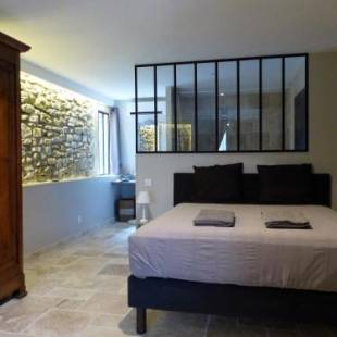 Фотографии гостевого дома
La fontaine de rocoule