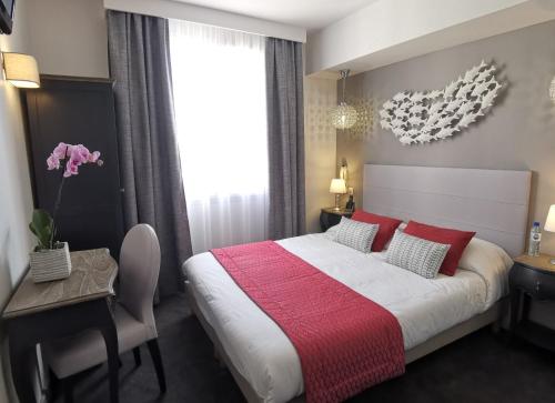 Фотография гостиницы Brit Hotel Acacias