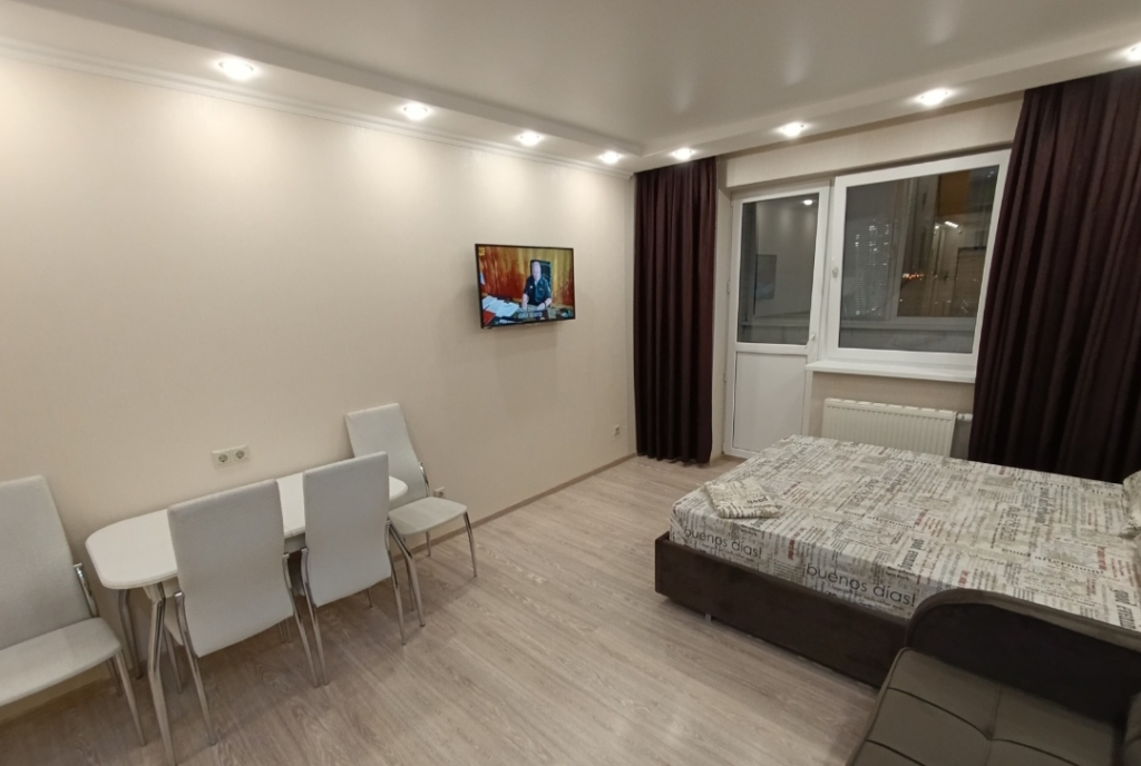 Фотография квартиры Квартира Красивая студия на Шифрина