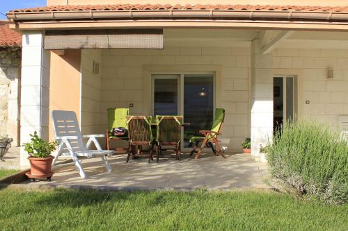 Фотография гостевого дома Holiday home Old Town-parking