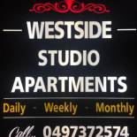 Фотография мотеля Westside Studio Apartments