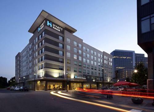 Фотографии гостиницы 
            Hyatt House Raleigh North Hills