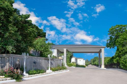 Фотография гостиницы Days Inn by Wyndham Suites Fredericksburg