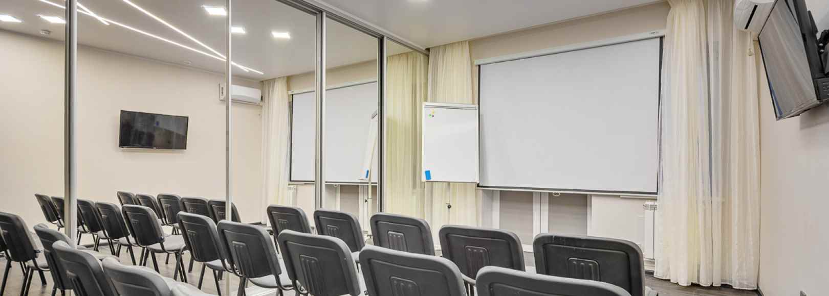 Фотография конференц-зала Exclusive