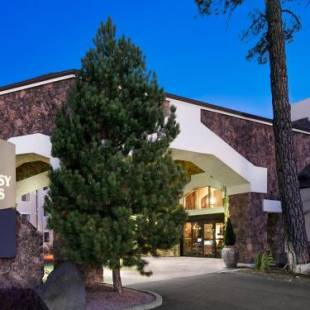 Фотографии гостиницы 
            Embassy Suites by Hilton Flagstaff