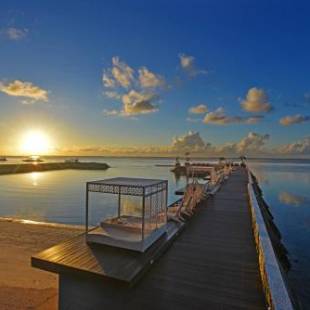 Фотографии гостиницы 
            Costabella Tropical Beach Hotel