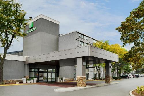 Фотография гостиницы Holiday Inn Burlington Hotel & Conference Centre, an IHG Hotel