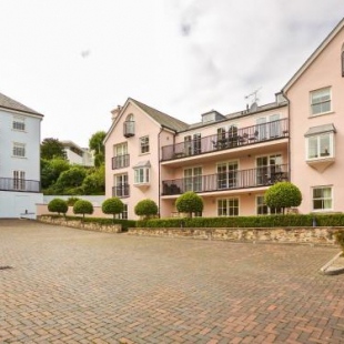 Фотография гостевого дома 14 Combehaven