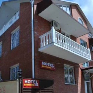 Фотография гостиницы Hotel Brothers
