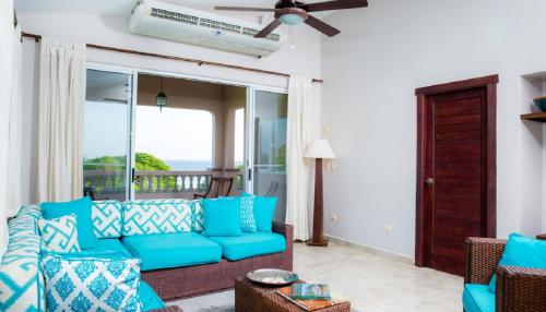 Фотографии гостевого дома 
            Rio Dulce Ocean View Penthouse V-13
