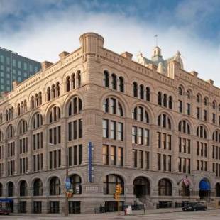 Фотографии гостиницы 
            Hilton Garden Inn Milwaukee Downtown