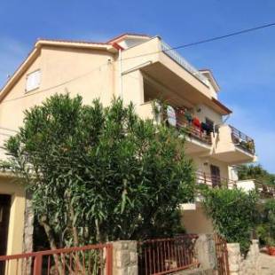 Фотографии гостевого дома
Apartments by the sea Jelsa, Hvar - 4017