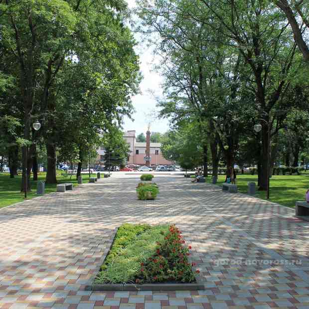 Фотография достопримечательности Парковая аллея