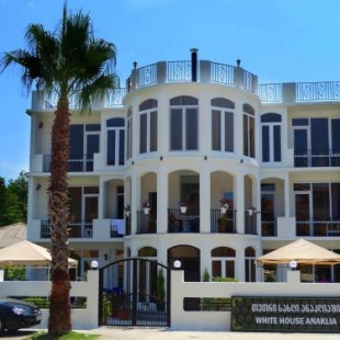 Фотография гостевого дома Hotel White House Anaklia