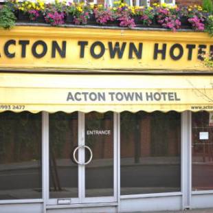 Фотографии гостиницы 
            Acton Town Hotel