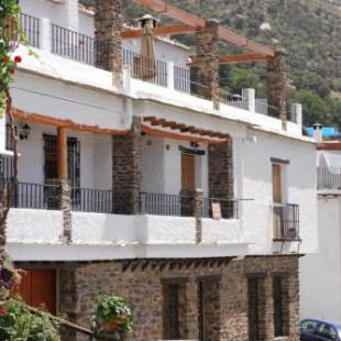 Фотографии гостевого дома 
            alojamiento rural la ermita bubion