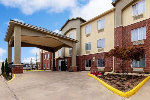 Фотография гостиницы Comfort Inn and Suites Fredericksburg