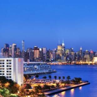 Фотографии гостиницы 
            Sheraton Lincoln Harbor Hotel