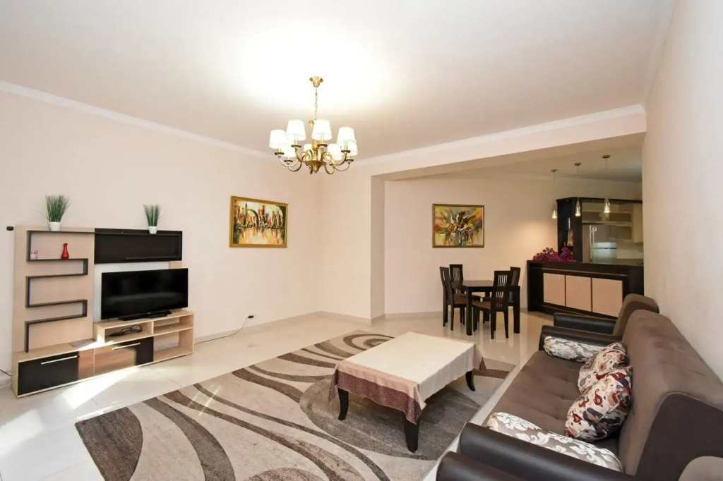 Фотография квартиры Квартира 3-комн. на  Северном проспекте недалеко от площади Республики, HH666