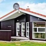 Фотография гостевого дома Two-Bedroom Holiday home in Grömitz 3