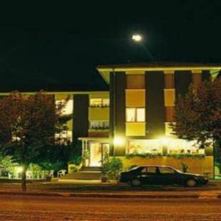 Фотографии гостиницы 
            Hotel Mini Palace - Country House