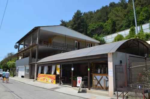 Фотографии гостевого дома
Галина