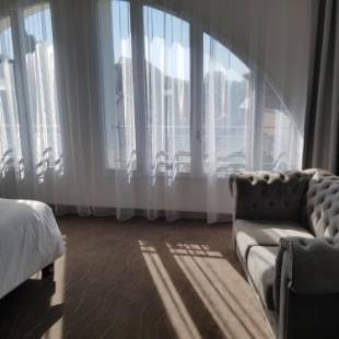 Фотографии гостиницы
Brit Hotel de Grignan Vichy