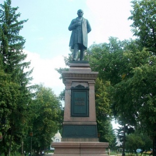Фотография памятника Памятник И. Харитоненко