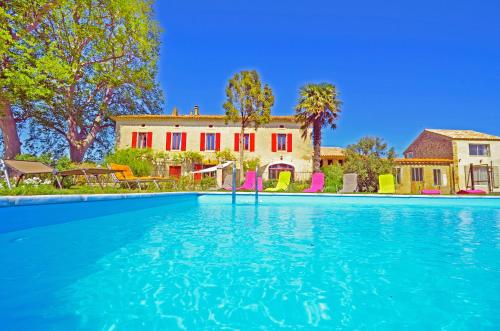 Фотография гостевого дома Mas du Fer à Cheval