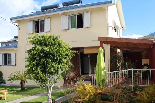 Фотография гостевого дома CASAMELIAS "Le ficus"