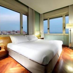 Фотографии гостиницы 
            Exe Majestic