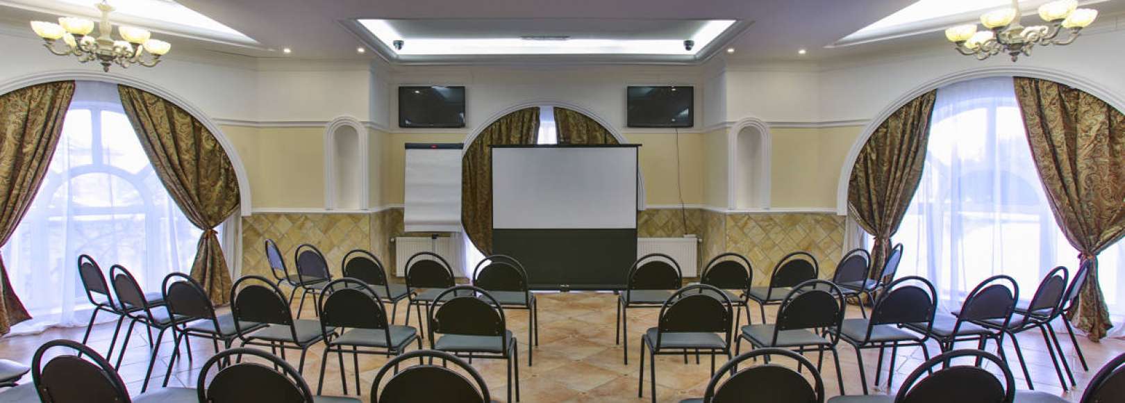 Фотография конференц-зала Купеческий