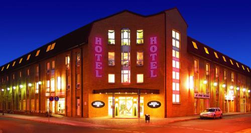 Фотография гостиницы Hotel Märkischer Hof