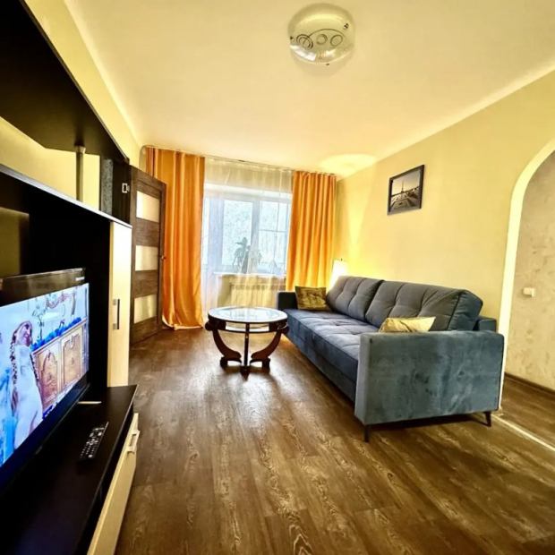 Фотографии квартиры 
            Квартира Двухкомнатная в Центре с 3 Раздельными Местами