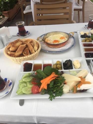 Фотографии гостиницы 
            West