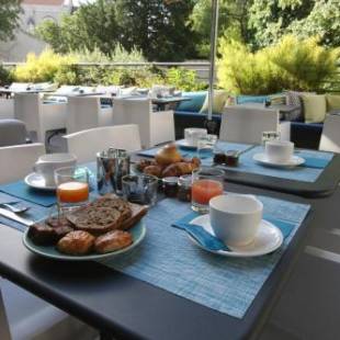 Фотографии гостиницы 
            Hotel De France