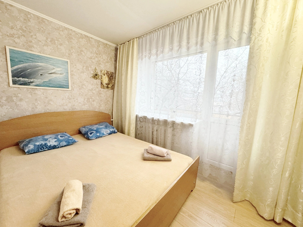 Фотография квартиры Апартаменты Центр Города Двухкомнатные под  Каштанами Ленинский Пр-т 8