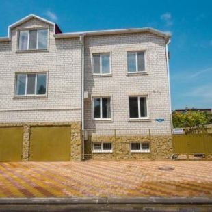 Фотография гостевого дома на Кати Соловьяновой 95