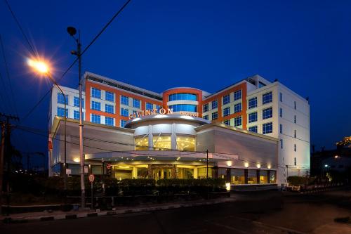Фотография гостиницы Cavinton Hotel Yogyakarta by Tritama Hospitality