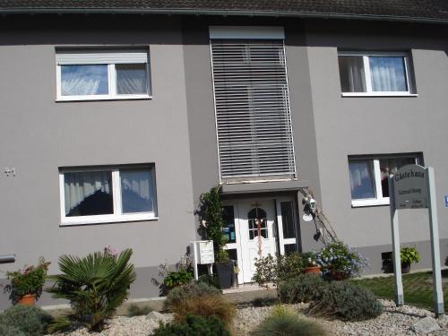 Фотография гостевого дома Ferienwohnungen - Gästehaus Gertrud Moog-