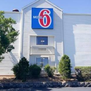 Фотографии гостиницы 
            Motel 6-Maryland Heights, MO