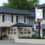 Фотография мотеля Colonial Inn Motel
