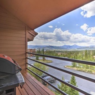 Фотография гостевого дома Summit County Hub with Resort Perks and Trail Access!