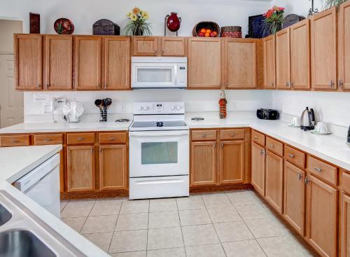 Фотография гостевого дома Sunseeker Villa