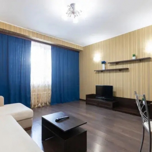 Фотография квартиры Апартаменты Пять Звезд сквер Слобода Весны