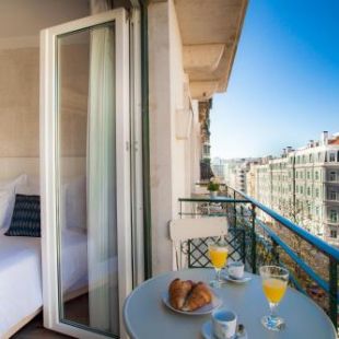 Фотография гостевого дома LX51 Studios & Suites - Lisbon center